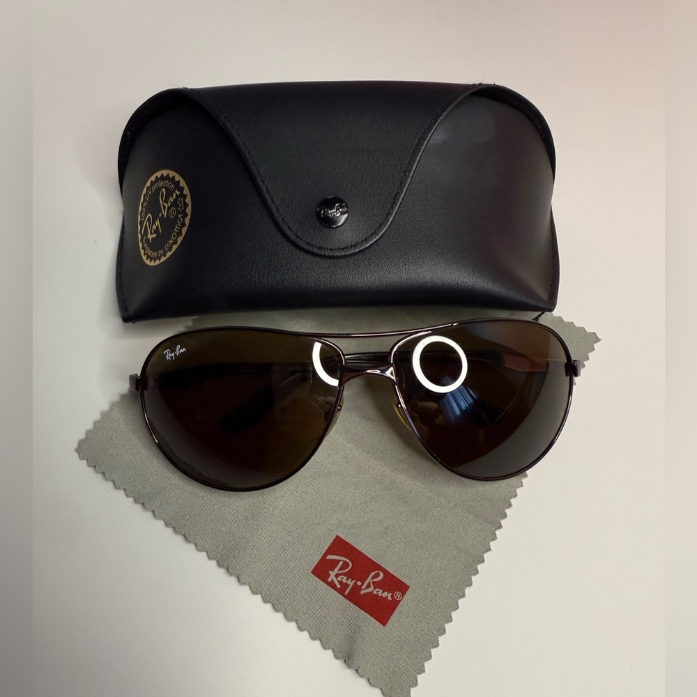 Ray-Ban Black and Brown Aviator Sunglasses